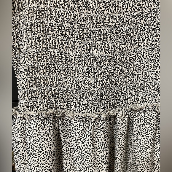 Sundress - Picture 2 of 2